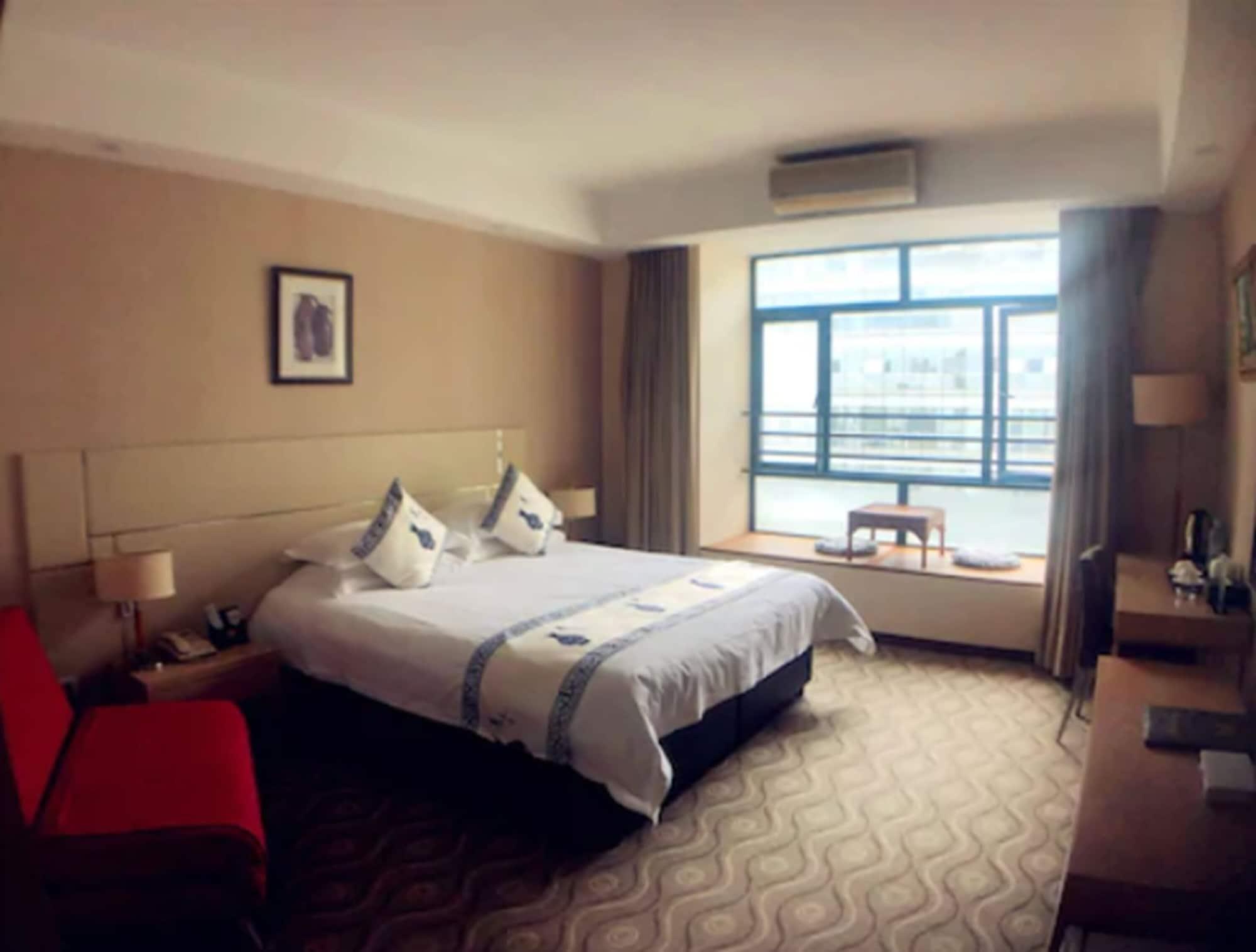 Urban Hotel Shanghai Buitenkant foto