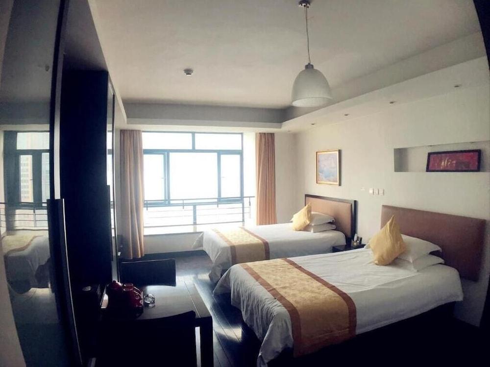 Urban Hotel Shanghai Buitenkant foto